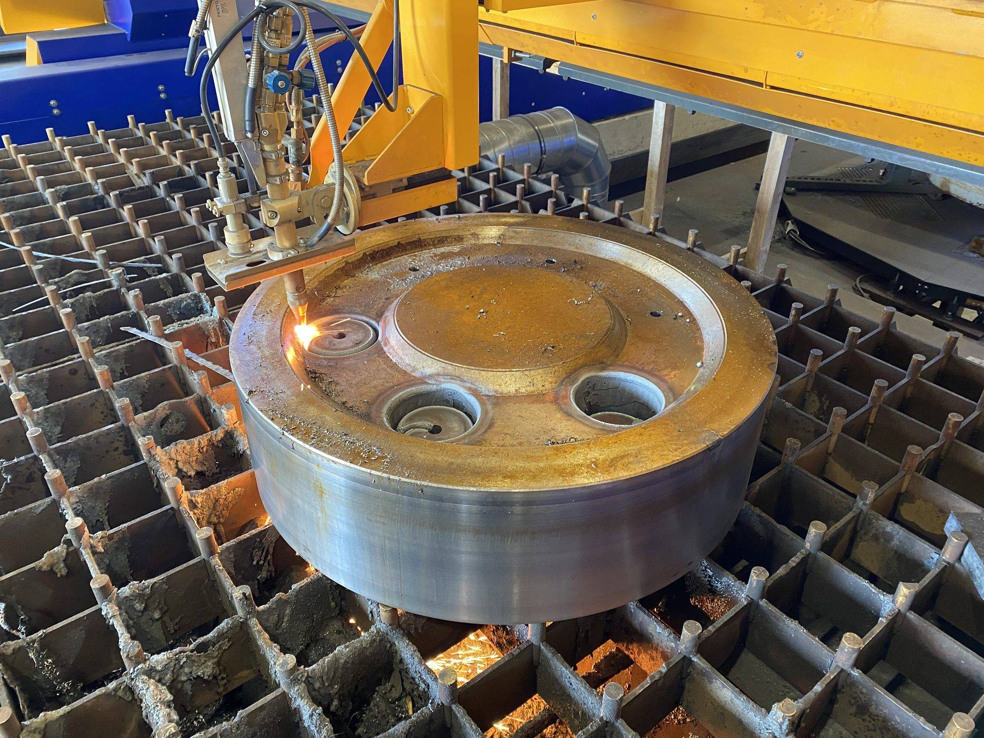 bst-engineering-machine-taglio-oxyfuel-01